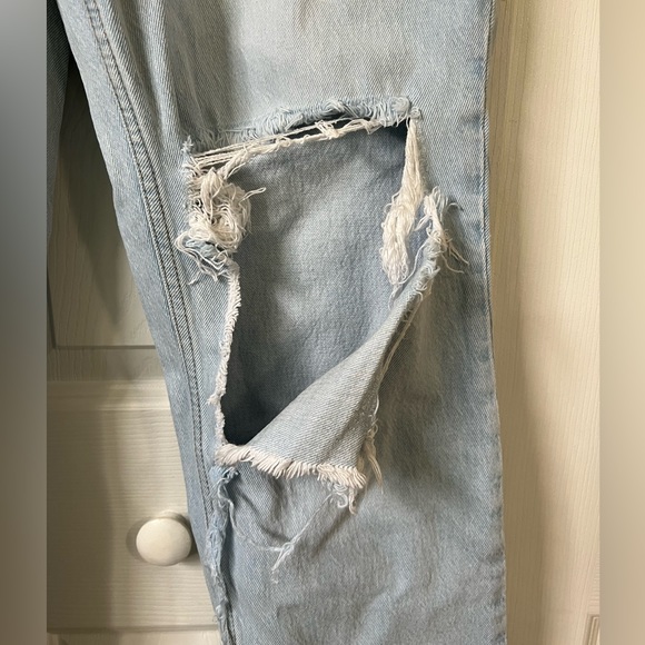 Abercrombie & Fitch 90’s ultra high rise Curve Love 27 / 4 short - Picture 4 of 6